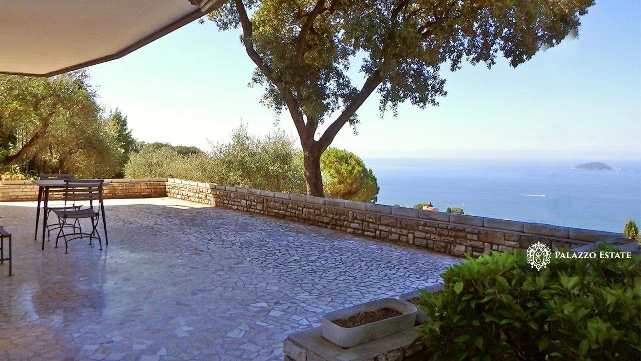 Вилла в Леричи, Италия, 274 м² - фото 3