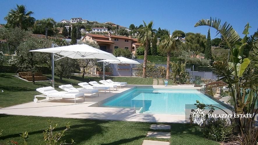 Вилла в Сан-Ремо, Италия, 400 м² - фото 3