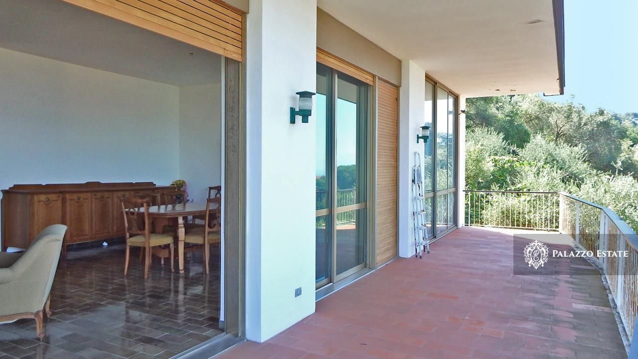 Вилла в Леричи, Италия, 274 м² - фото 9