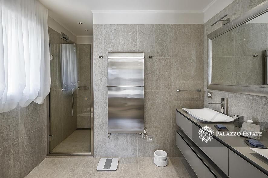 Вилла в Сан-Ремо, Италия, 400 м² - фото 12