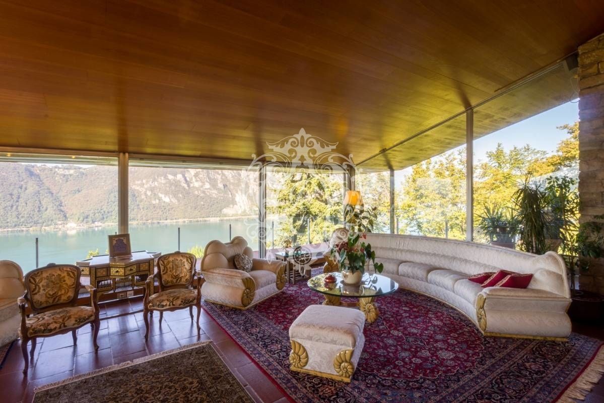 Вилла в Кампионе-д'Италия, Италия, 1 620 м² - фото 6