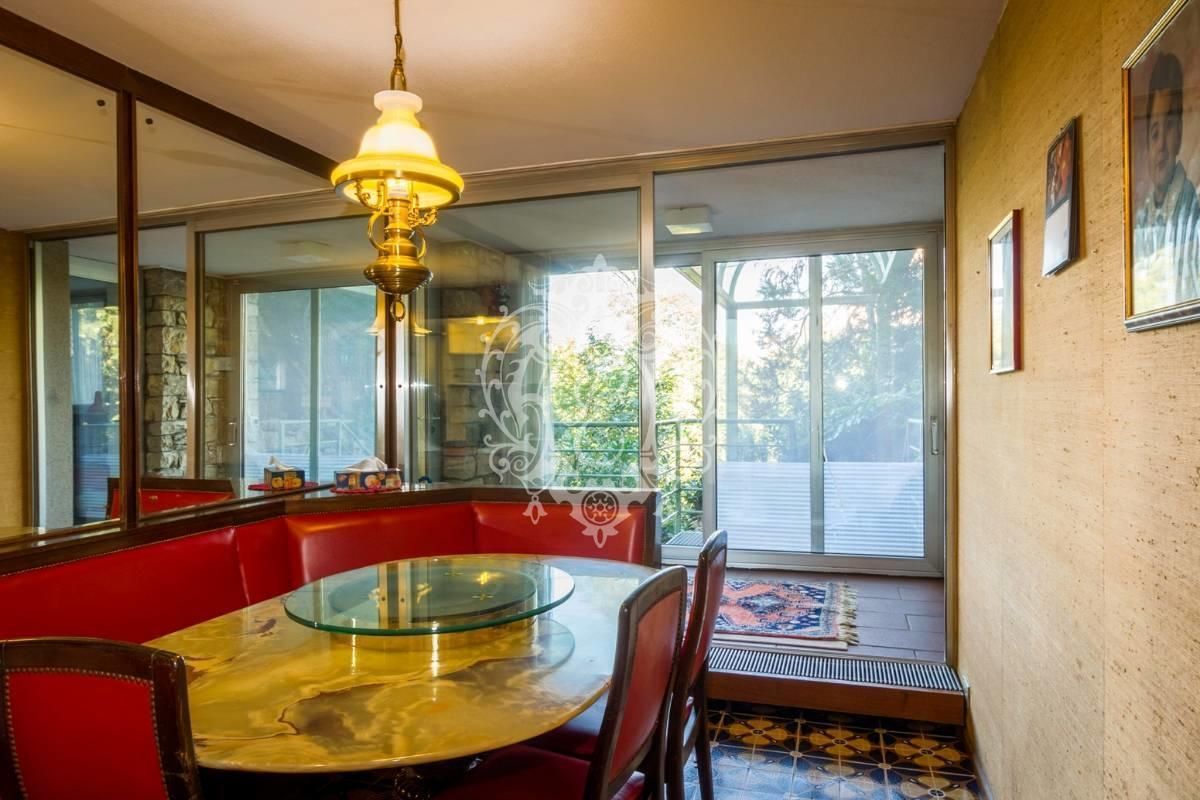 Вилла в Кампионе-д'Италия, Италия, 1 620 м² - фото 8