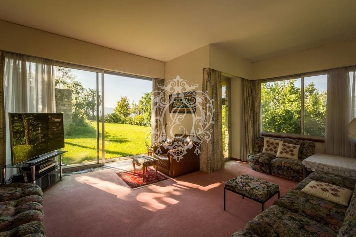 Вилла в Кампионе-д'Италия, Италия, 1 620 м² - фото 10