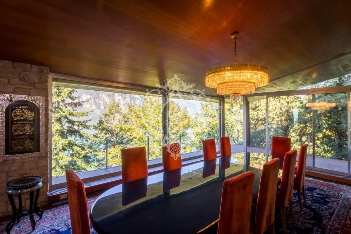 Вилла в Кампионе-д'Италия, Италия, 1 620 м² - фото 11