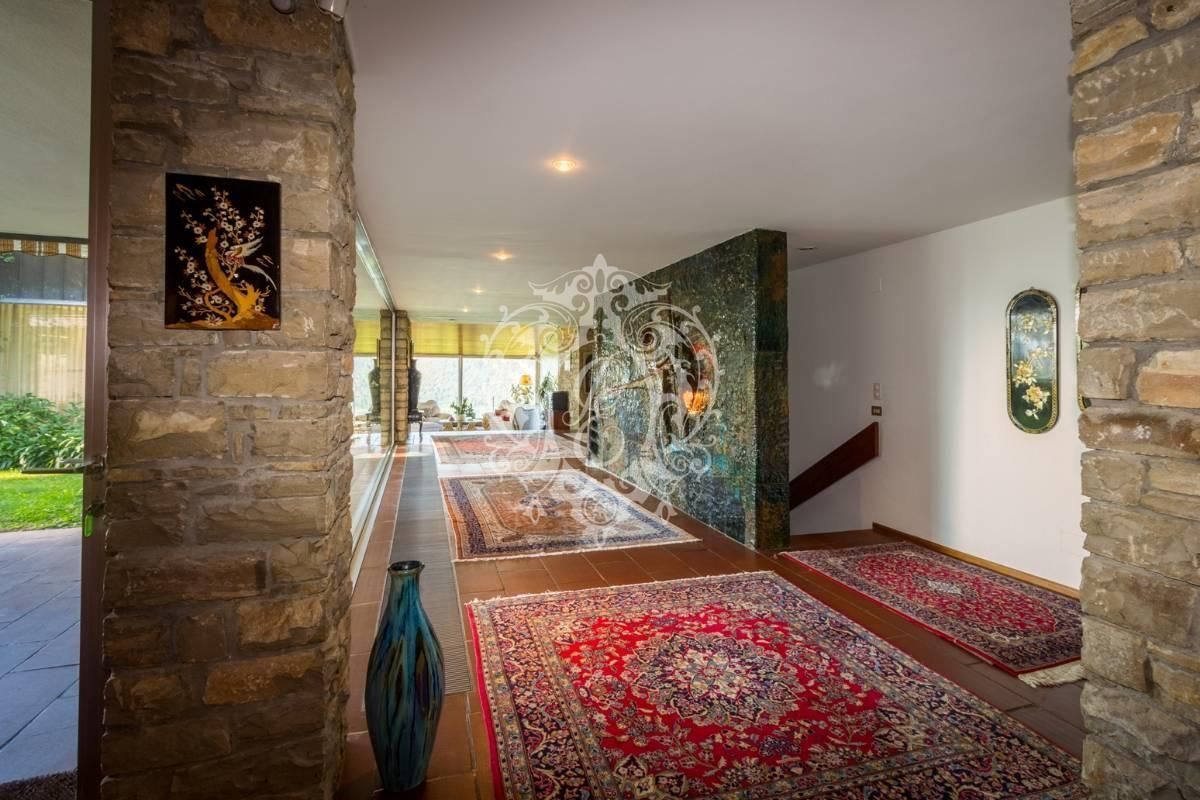 Вилла в Кампионе-д'Италия, Италия, 1 620 м² - фото 13