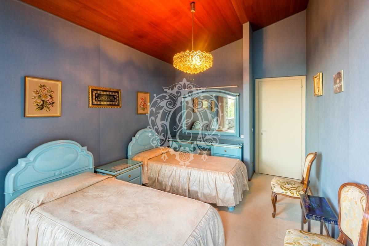 Вилла в Кампионе-д'Италия, Италия, 1 620 м² - фото 16