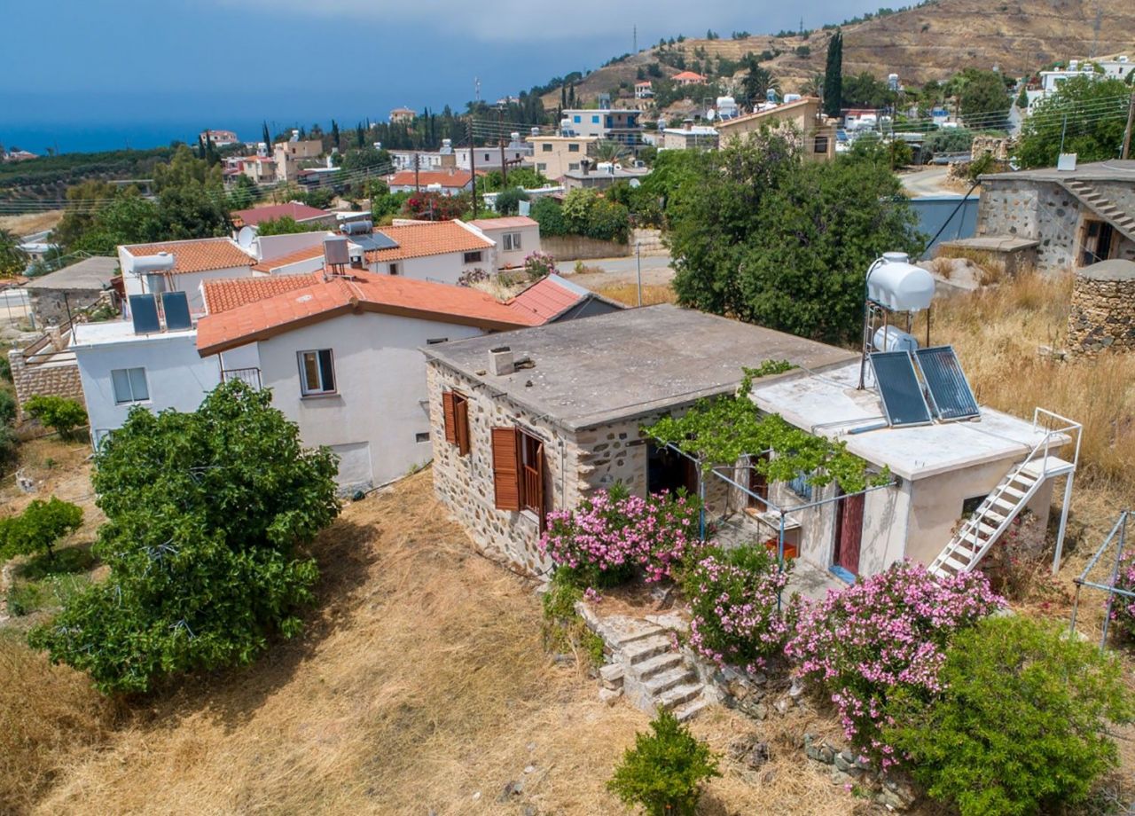 Дом в Полисе, Кипр, 818 м2 - фото 1