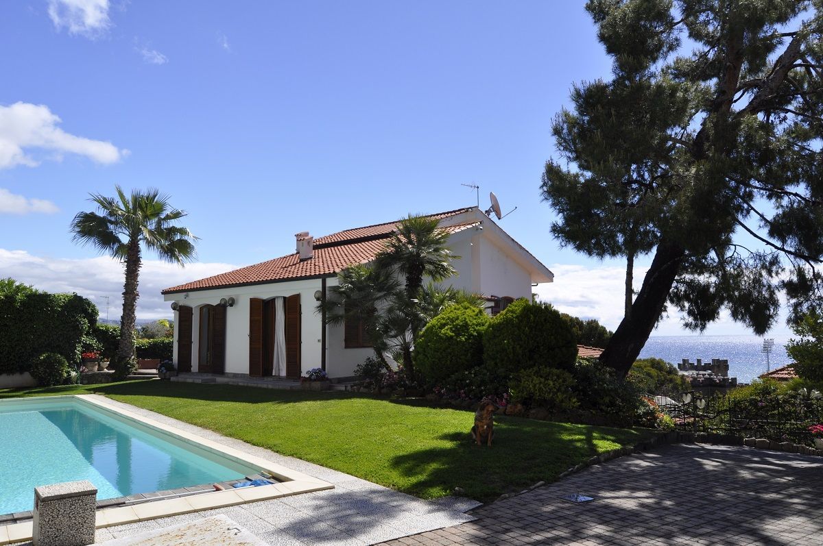 Вилла в Сан-Ремо, Италия, 468 м² - фото 5