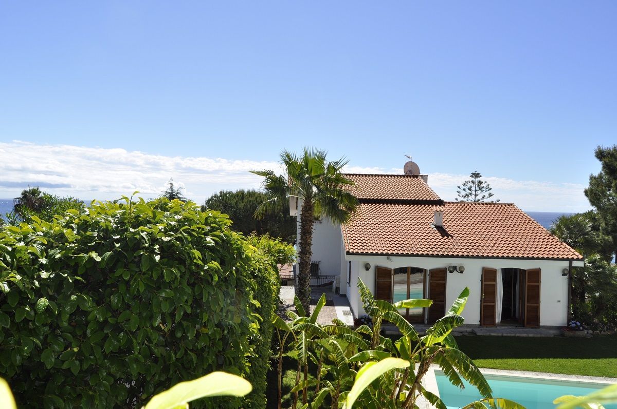 Вилла в Сан-Ремо, Италия, 468 м² - фото 14