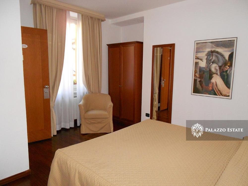 Отель, гостиница у озера Комо, Италия, 470 м² - фото 7