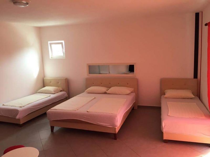 Отель, гостиница в Добра Воде, Черногория, 1 250 м² - фото 4