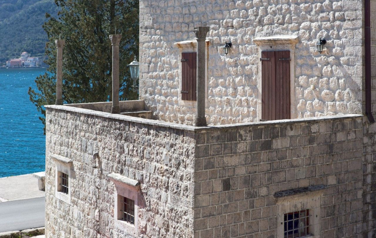 Вилла в Перасте, Черногория, 267 м² - фото 7