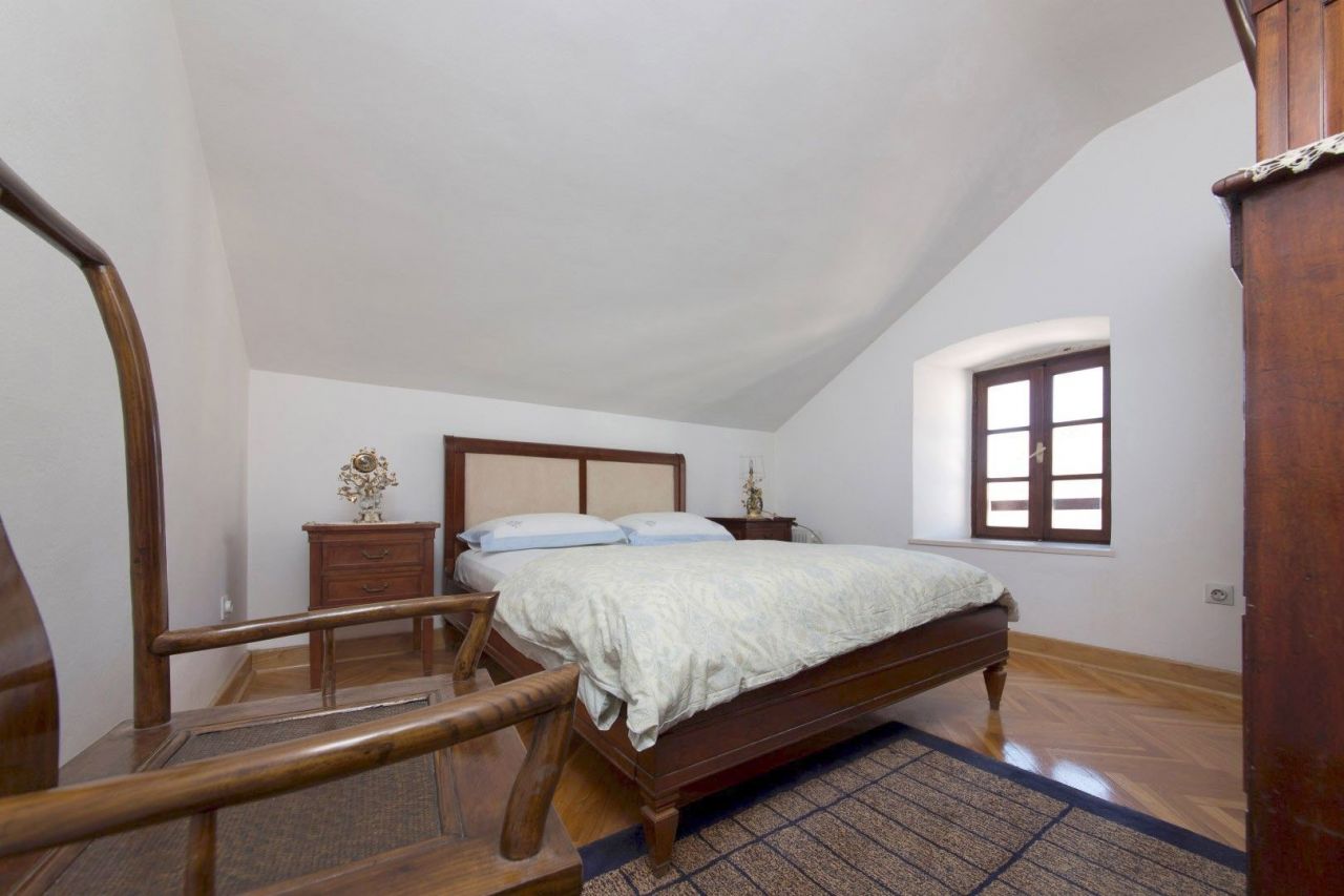 Вилла в Перасте, Черногория, 267 м² - фото 15