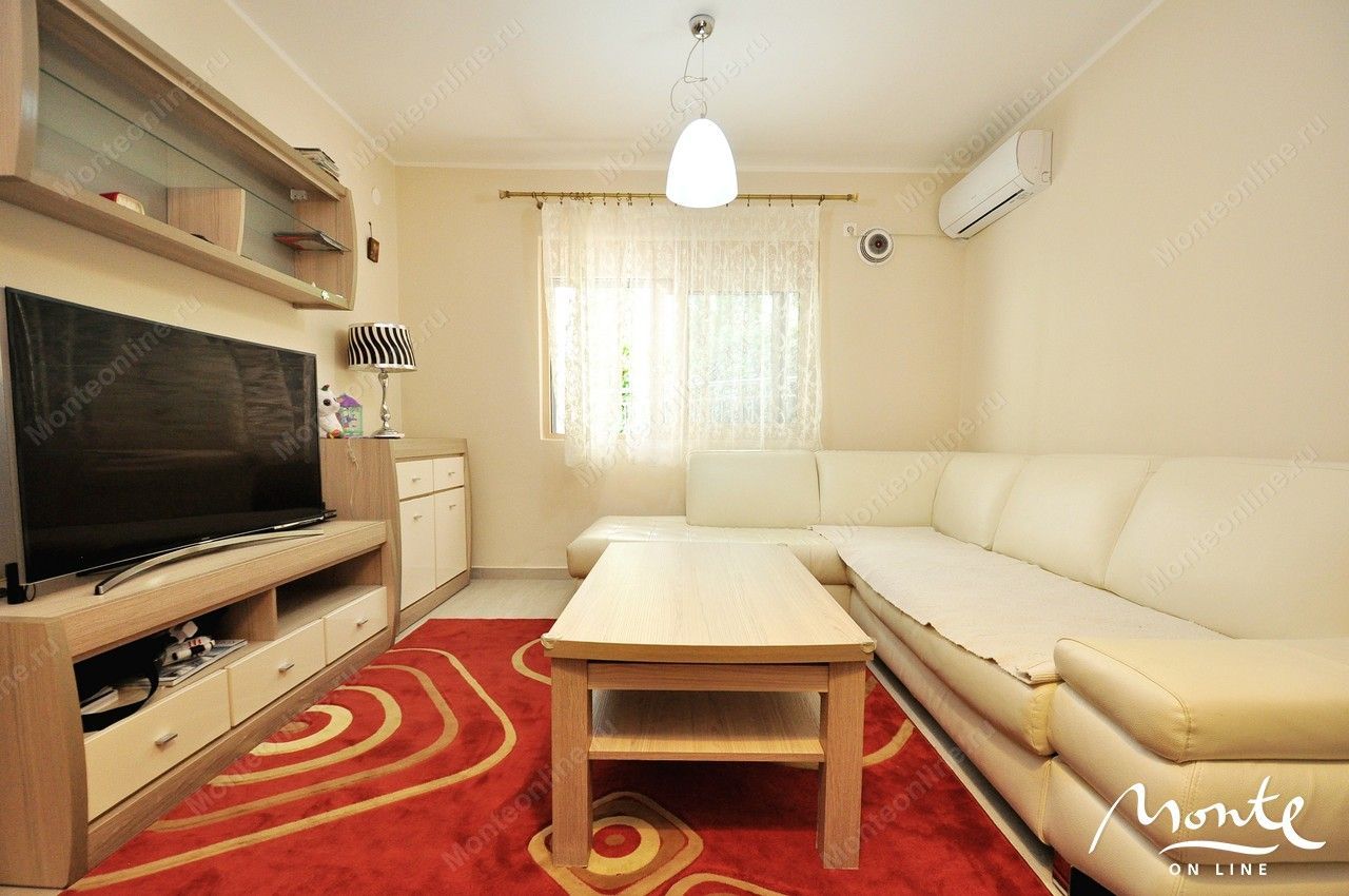 Апартаменты в Доброте, Черногория, 67 м2 - фото 1