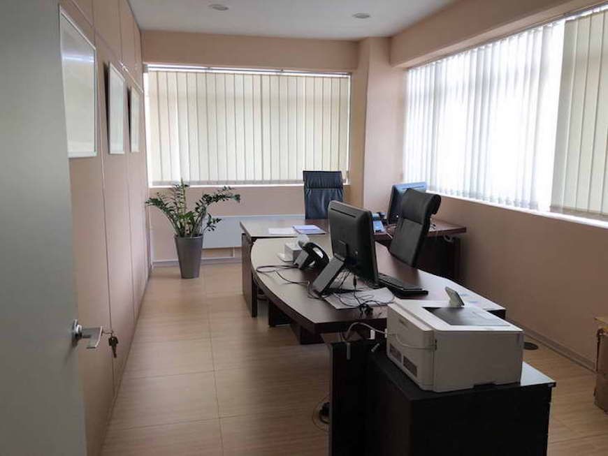 Офис в Лимасоле, Кипр, 700 м2 - фото 1
