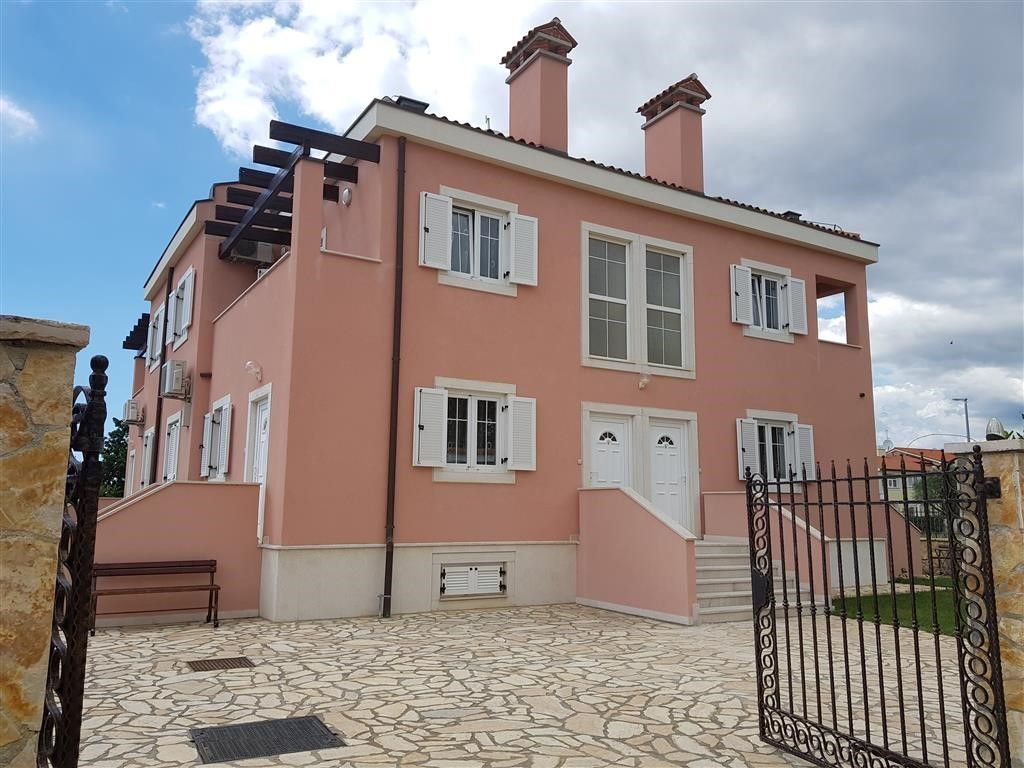 Апартаменты в Медулине, Хорватия, 46 м² - фото 1