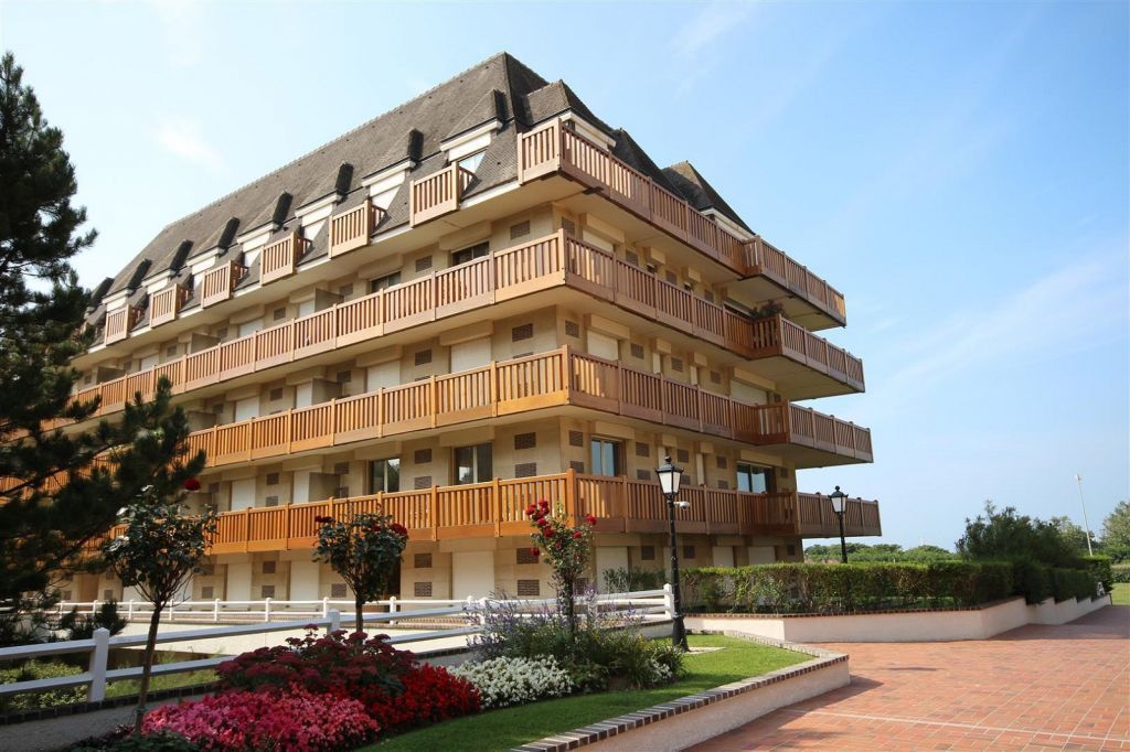 Апартаменты в Довиле, Франция, 110 м² - фото 1