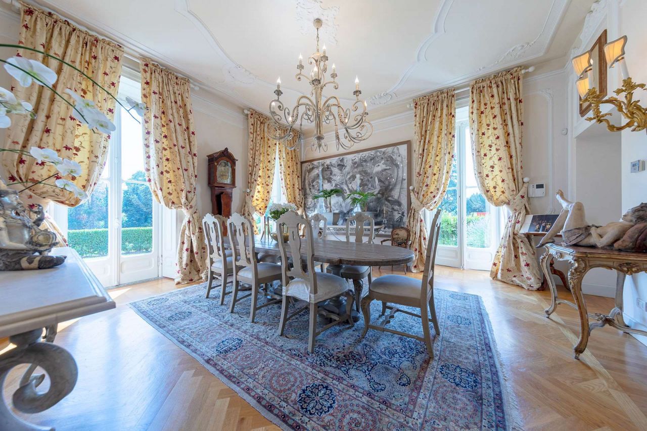 Апартаменты у озера Комо, Италия, 200 м² - фото 8