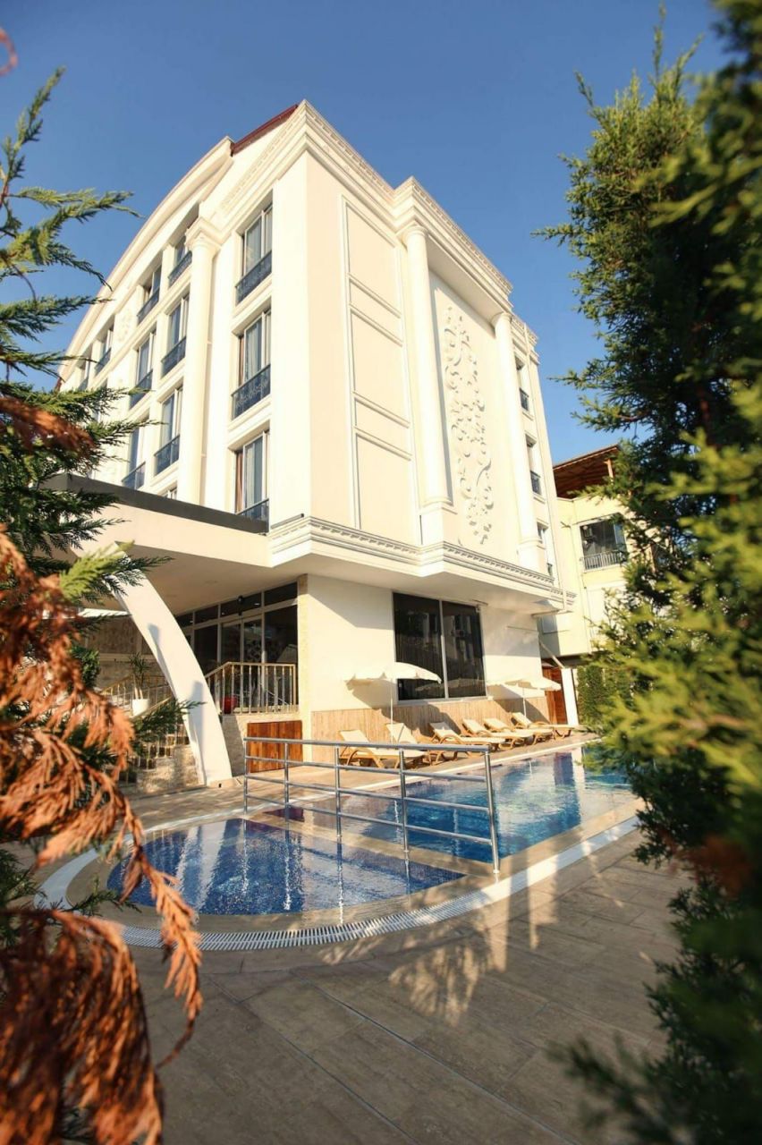 Отель, гостиница в Анталии, Турция, 6 202 м2 - фото 1