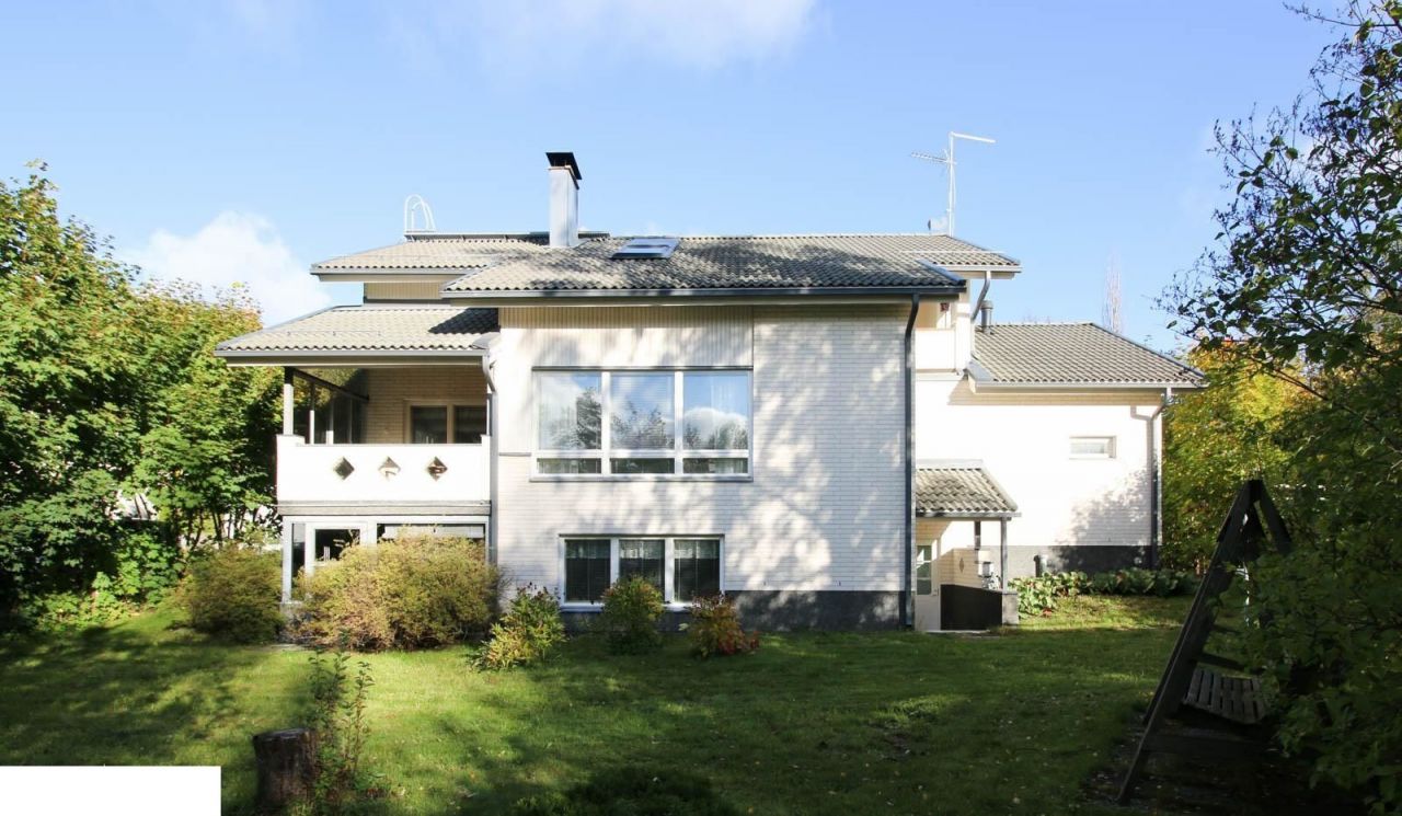 Дом в Лаппеенранте, Финляндия, 189.5 м2 - фото 1