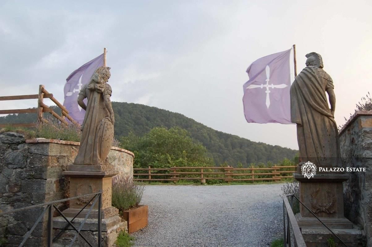 Поместье в Мелоньо, Италия, 865 м² - фото 3