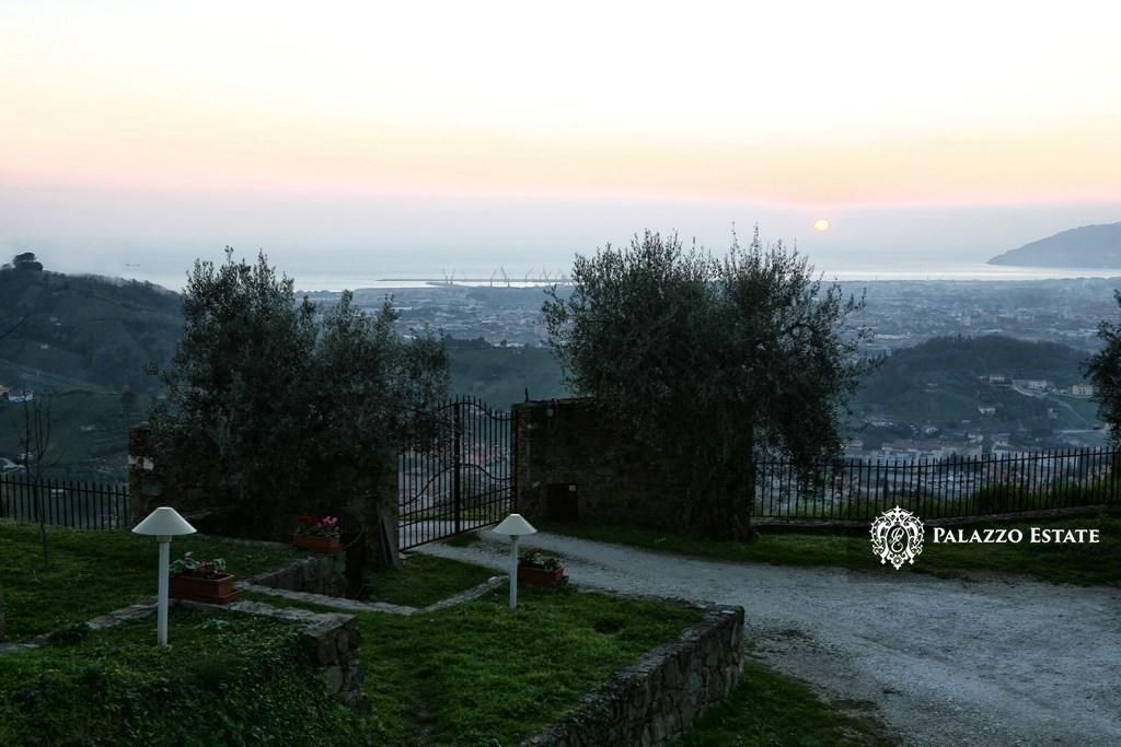 Отель, гостиница в Карраре, Италия, 500 м² - фото 3