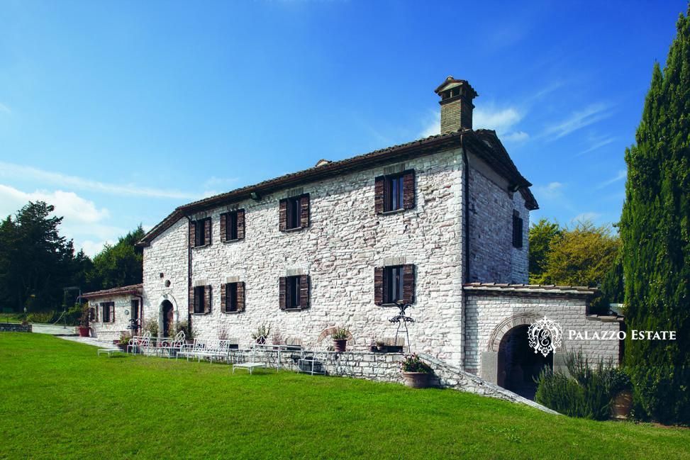 Отель, гостиница в Арчевии, Италия, 3 200 м² - фото 4