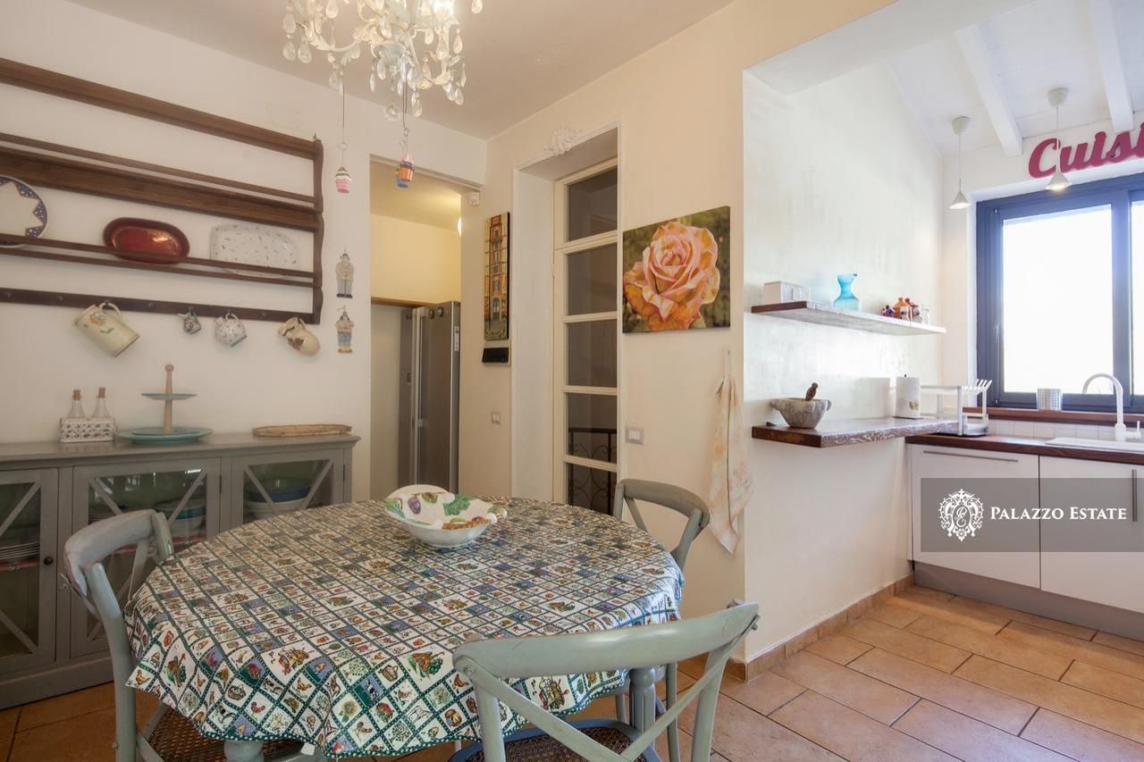 Вилла в Кастельнуово-Магре, Италия, 400 м² - фото 6