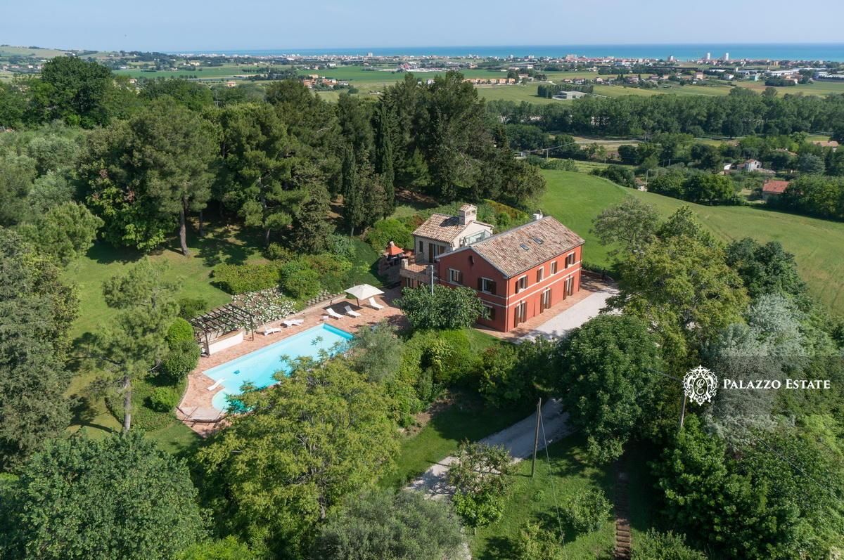 Вилла в Сенигаллии, Италия, 466 м² - фото 8