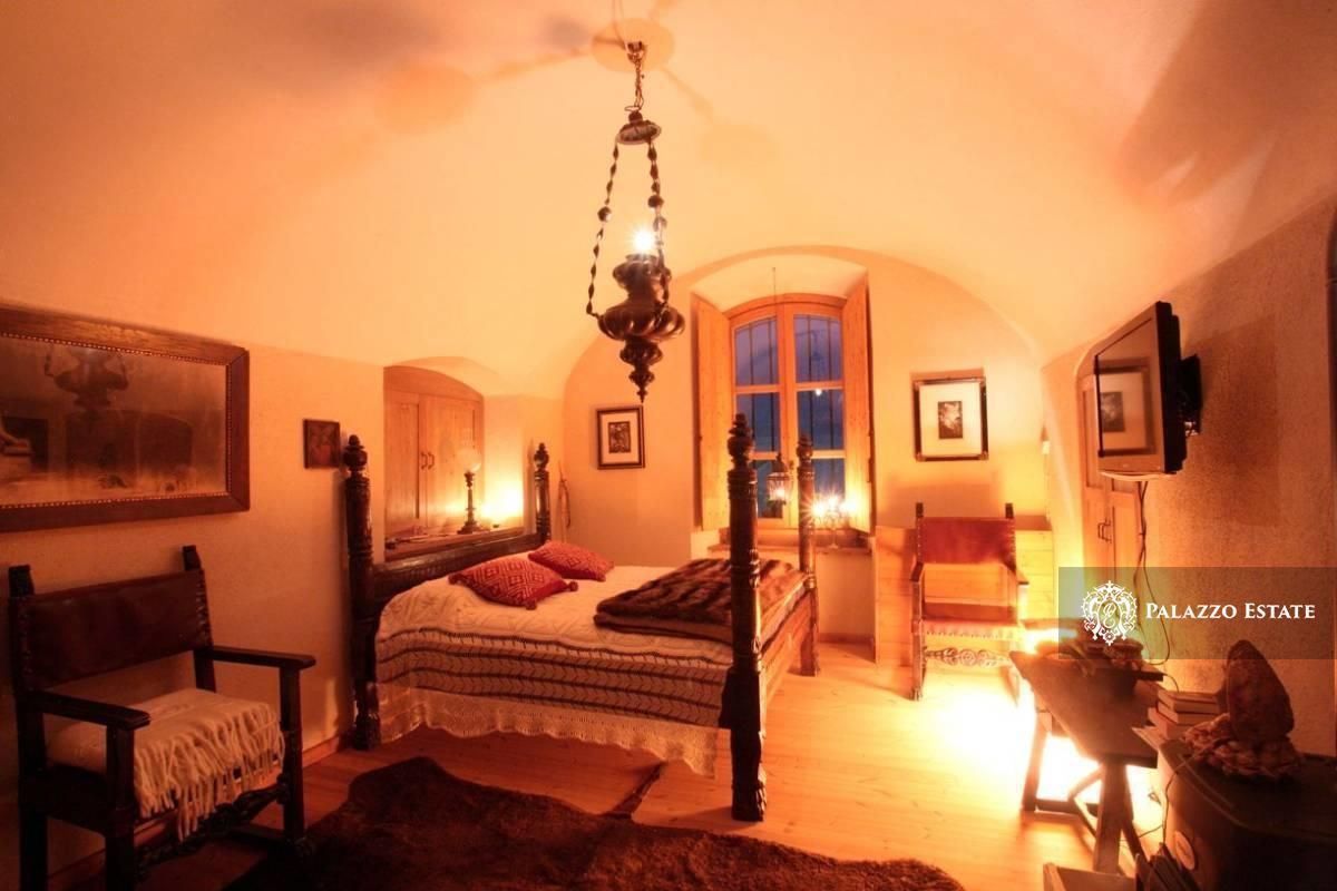 Поместье в Мелоньо, Италия, 865 м² - фото 11