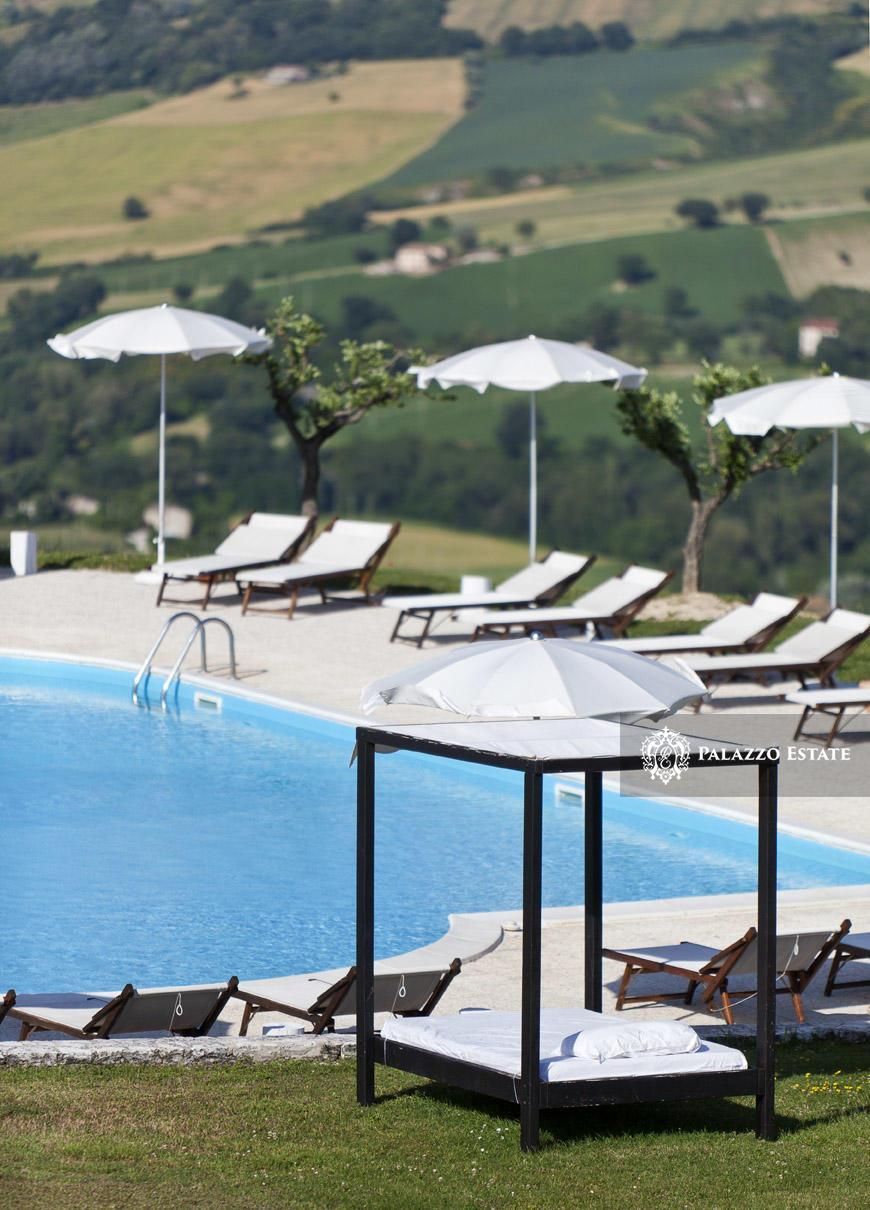 Отель, гостиница в Арчевии, Италия, 3 200 м² - фото 9