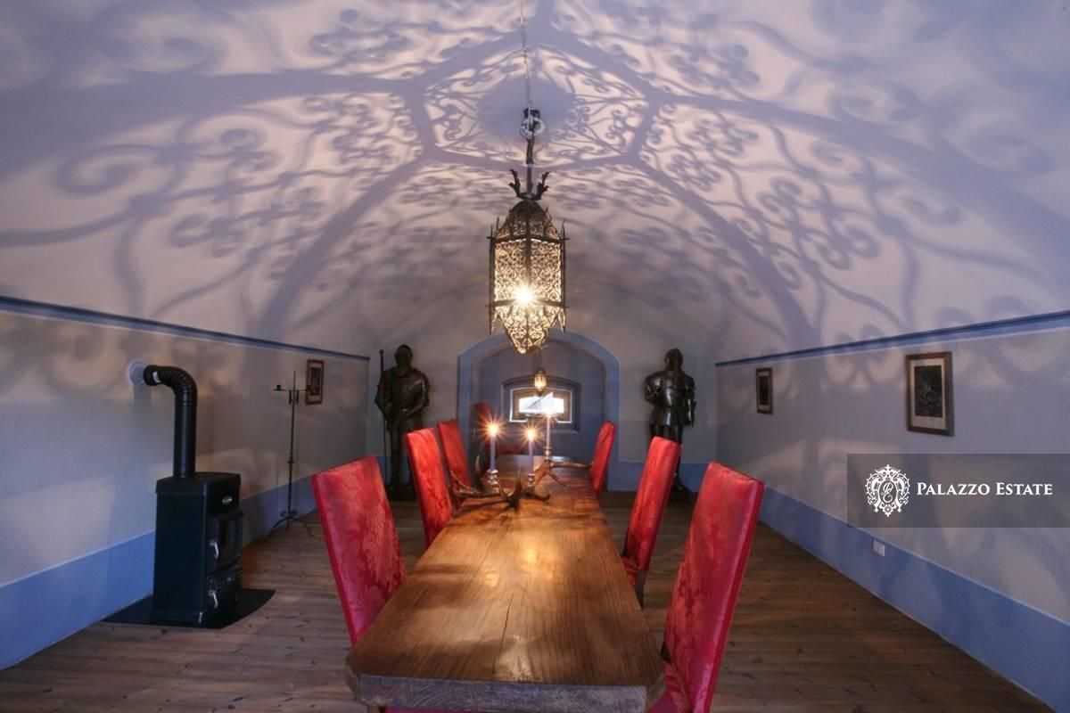 Поместье в Мелоньо, Италия, 865 м² - фото 12