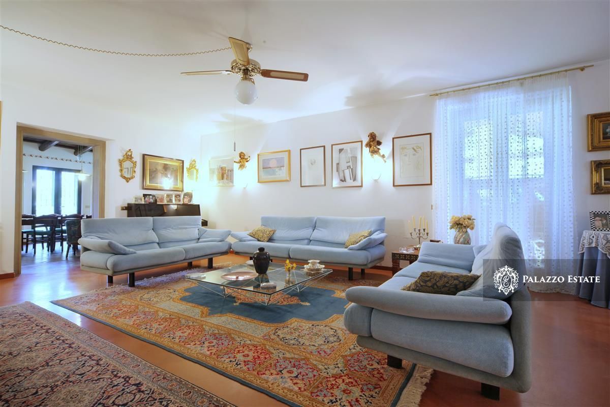 Вилла в Урбино, Италия, 412 м² - фото 15