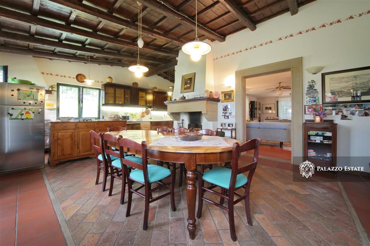 Вилла в Урбино, Италия, 412 м² - фото 16