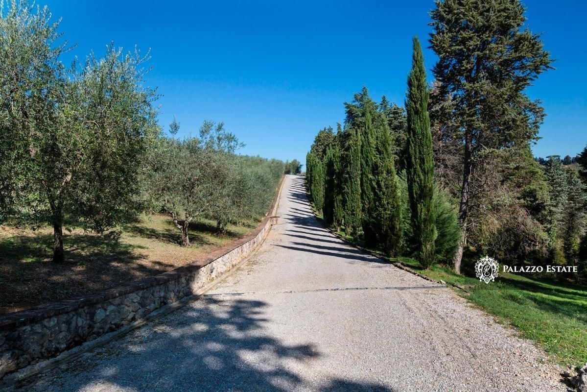 Отель, гостиница в Сиене, Италия, 855 м² - фото 7