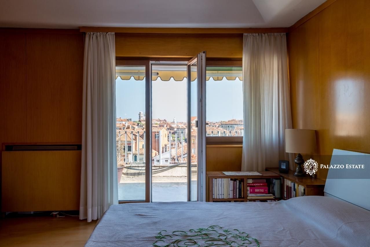 Апартаменты в Венеции, Италия, 240 м² - фото 10