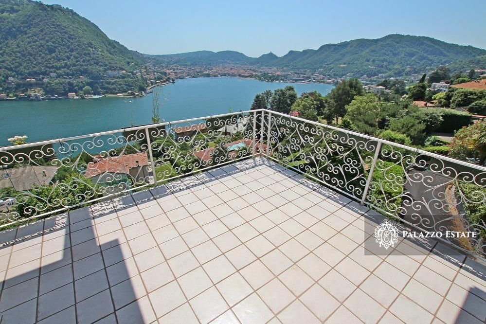 Апартаменты у озера Комо, Италия, 385 м² - фото 11