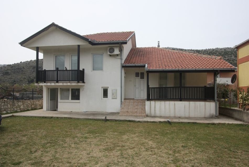 Дом в Баре, Черногория, 167 м2 - фото 1