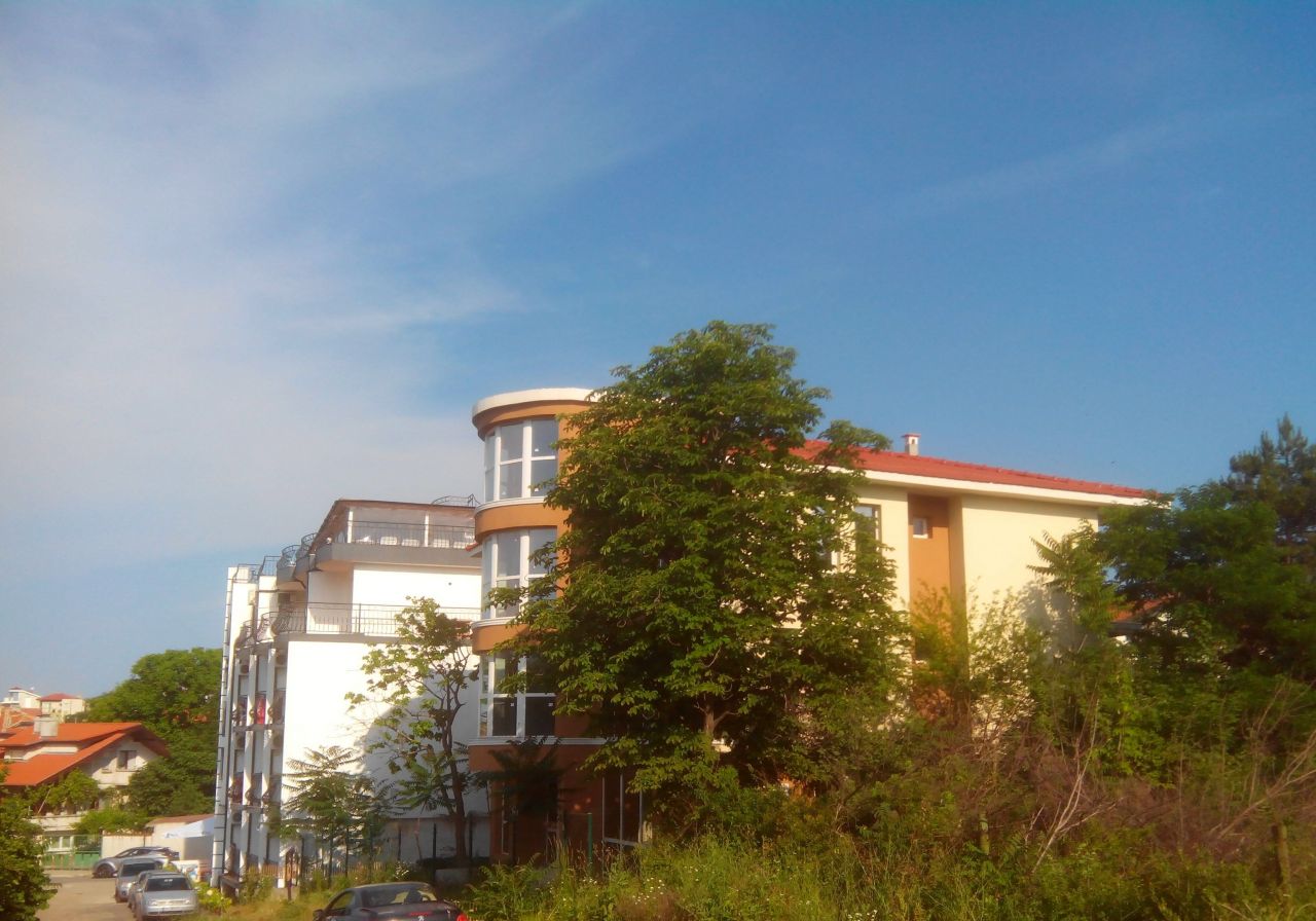 Отель, гостиница в Бургасе, Болгария, 485 м2 - фото 1
