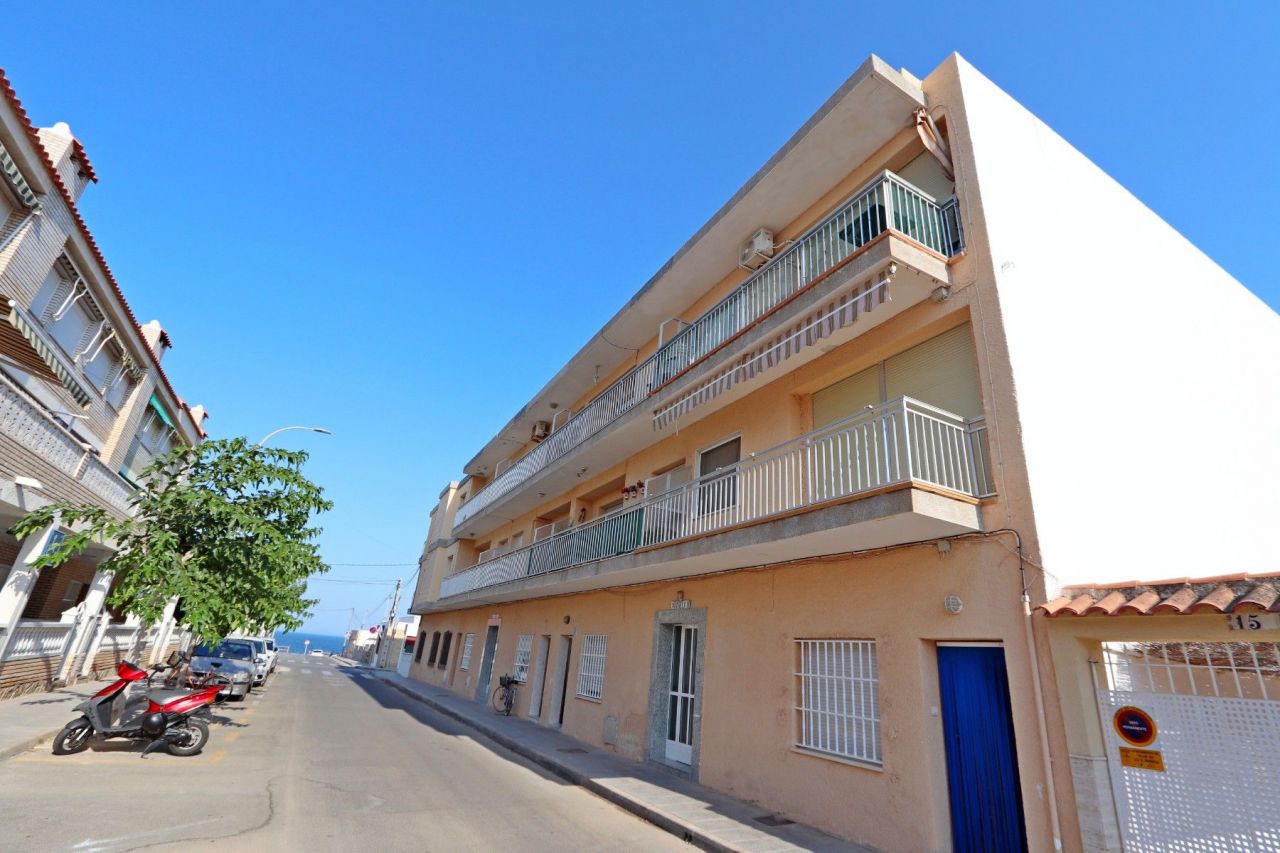 Апартаменты в Пилар-де-ла-Орадада, Испания, 90 м2 - фото 1