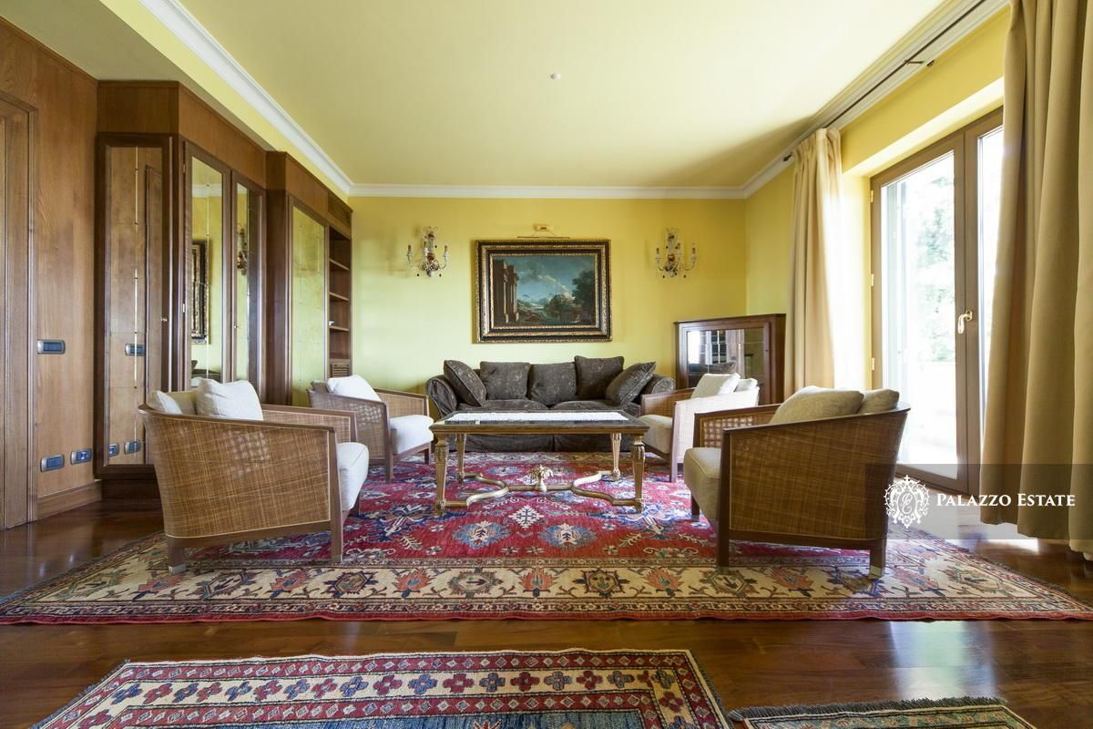 Вилла в Орвието, Италия, 550 м² - фото 2