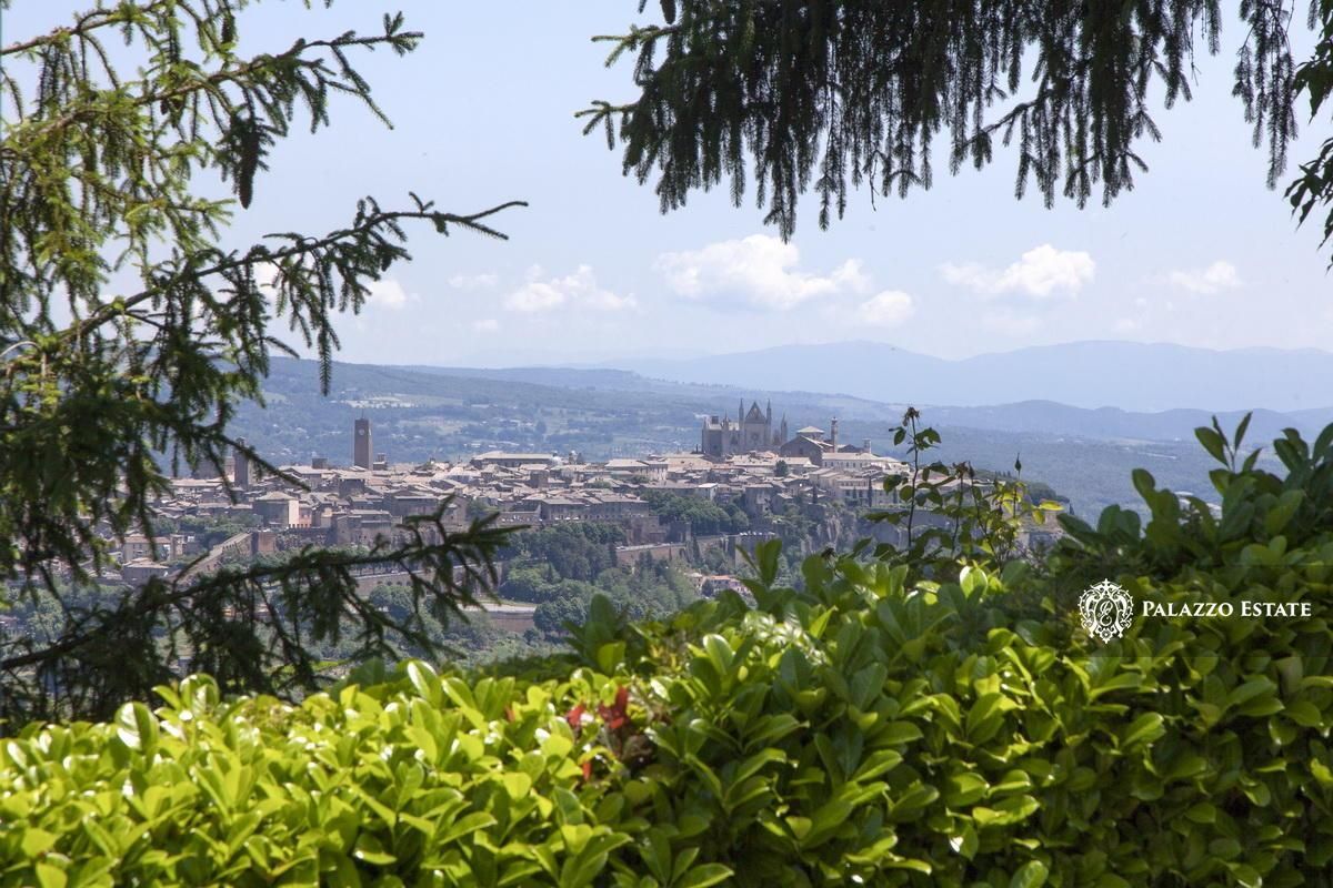 Вилла в Орвието, Италия, 550 м² - фото 9