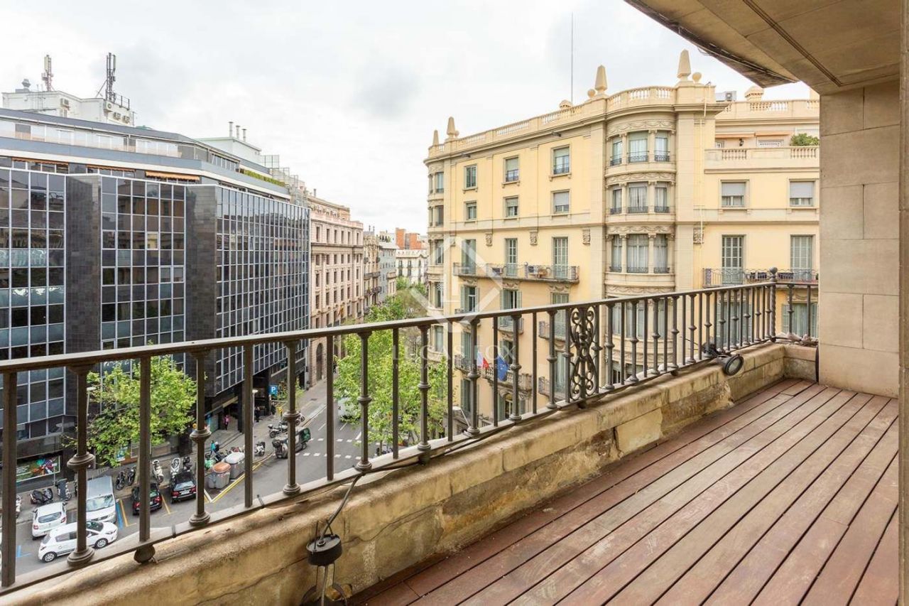 Апартаменты в Барселоне, Испания, 174 м2 - фото 1