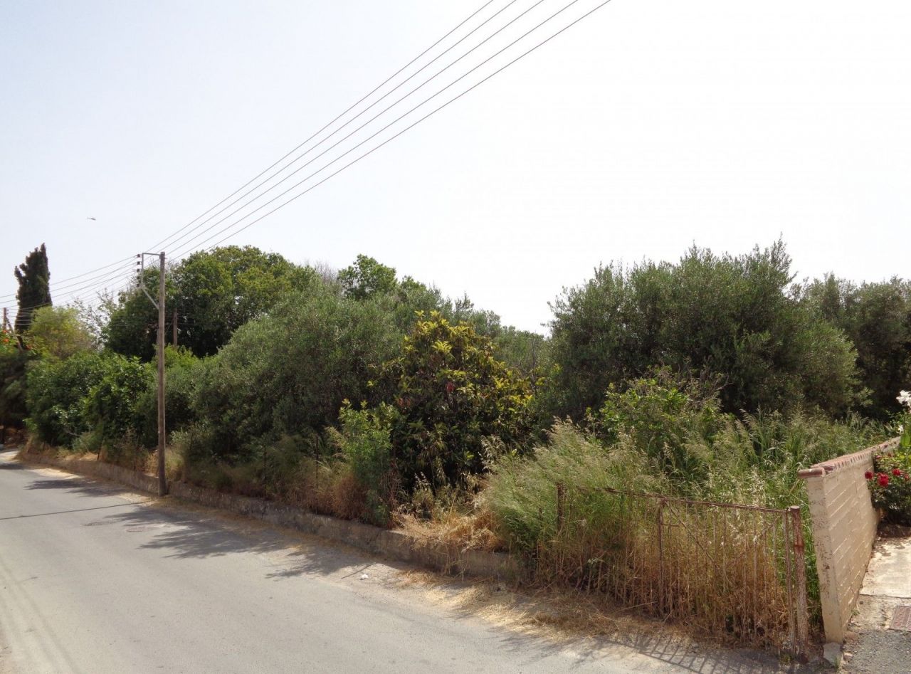 Земля в Пафосе, Кипр, 1 357 м2 - фото 1