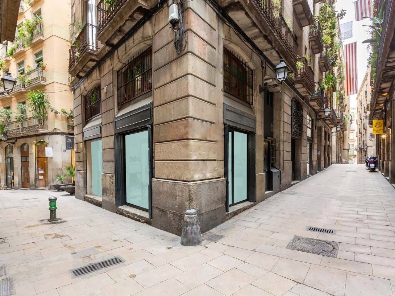 Магазин в Барселоне, Испания, 190 м2 - фото 1