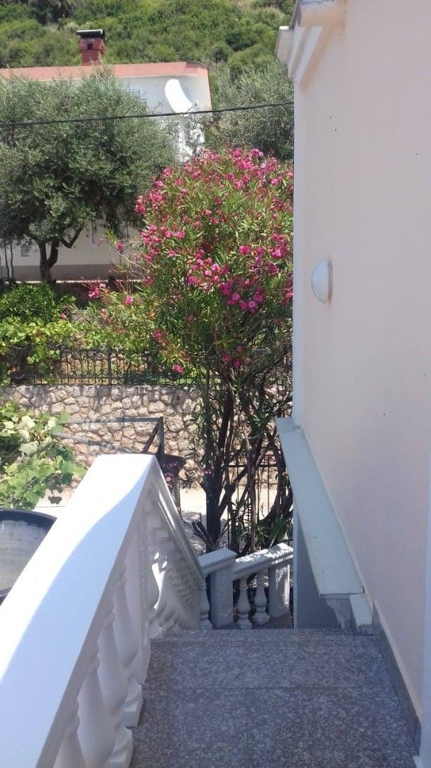 Вилла в Добра Воде, Черногория, 410 м² - фото 10