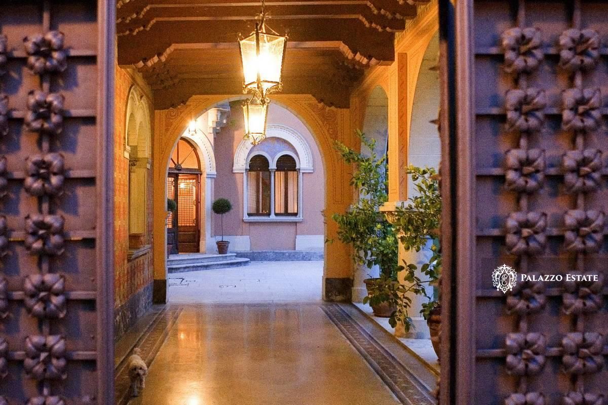 Вилла в Венеции, Италия, 935 м² - фото 6