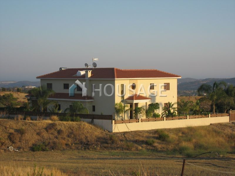 Вилла в Лимасоле, Кипр, 385 м2 - фото 1