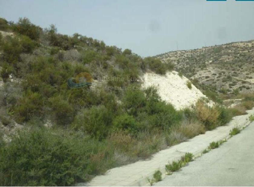 Земля в Лимасоле, Кипр, 753 сот. - фото 1
