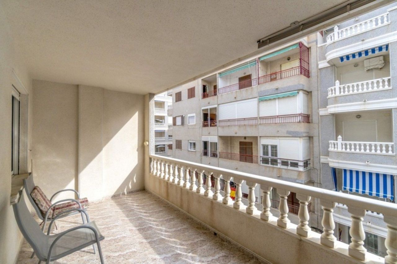Квартира в Торревьехе, Испания, 84 м2 - фото 1